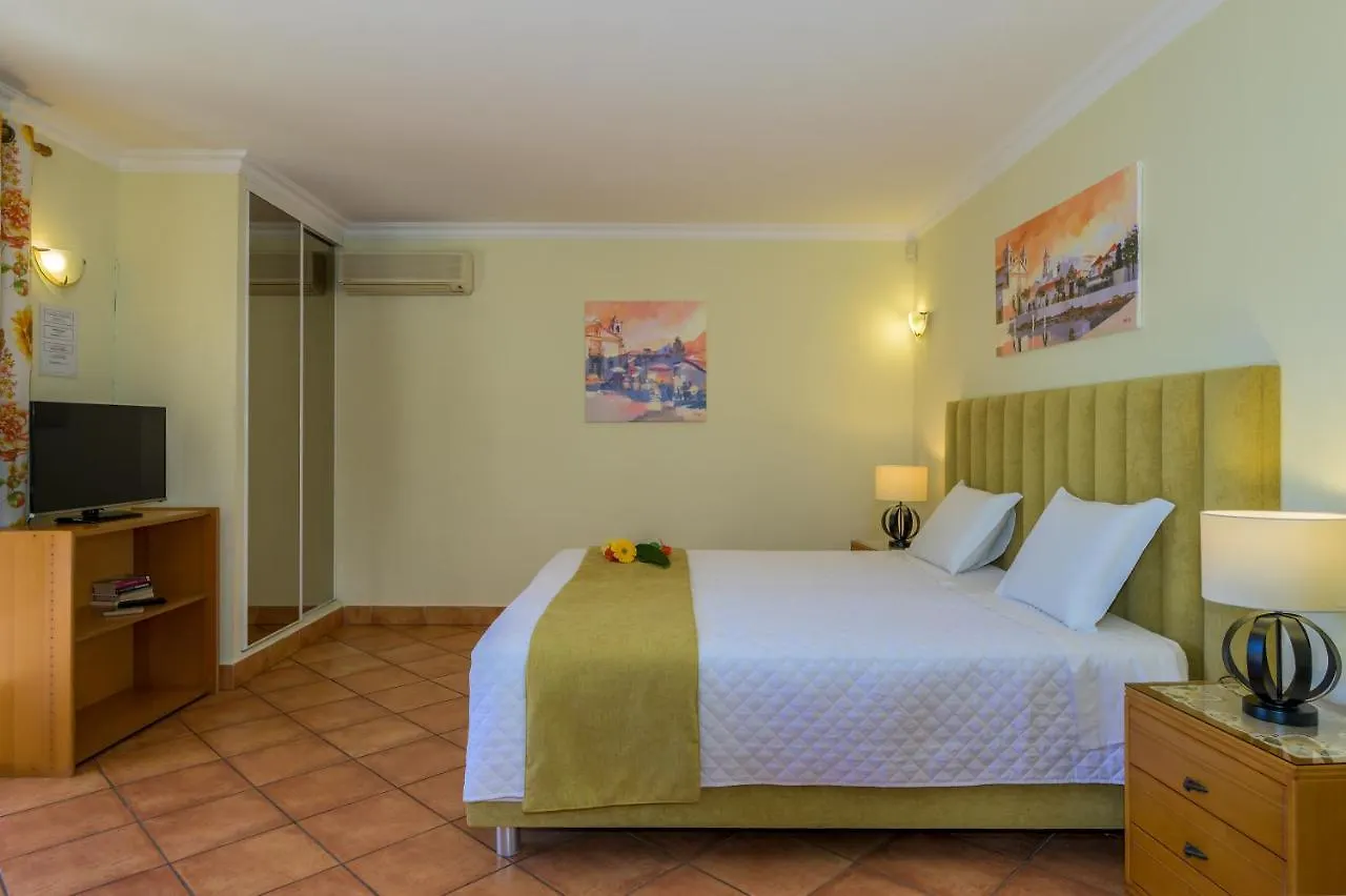 *** Aparthotel Canavial I & II Apartamentos Lagos Portugal